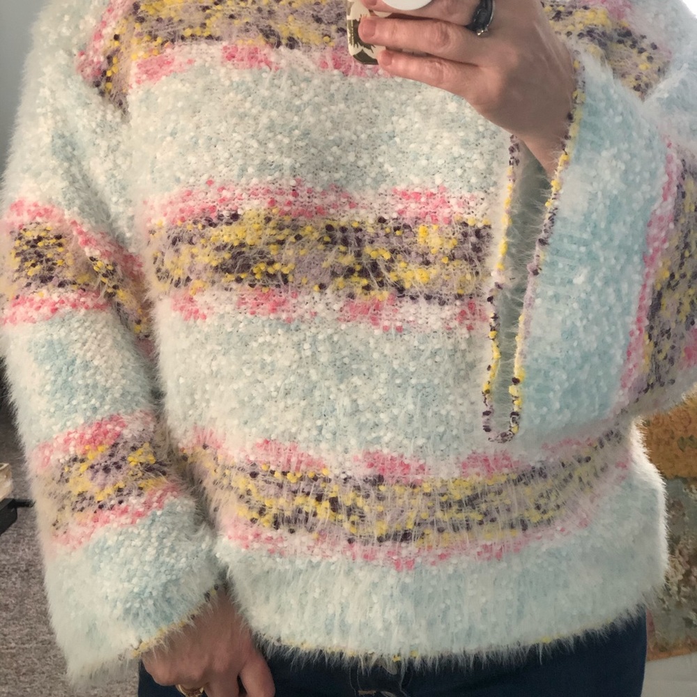 Sweater - Picture 3 of 3